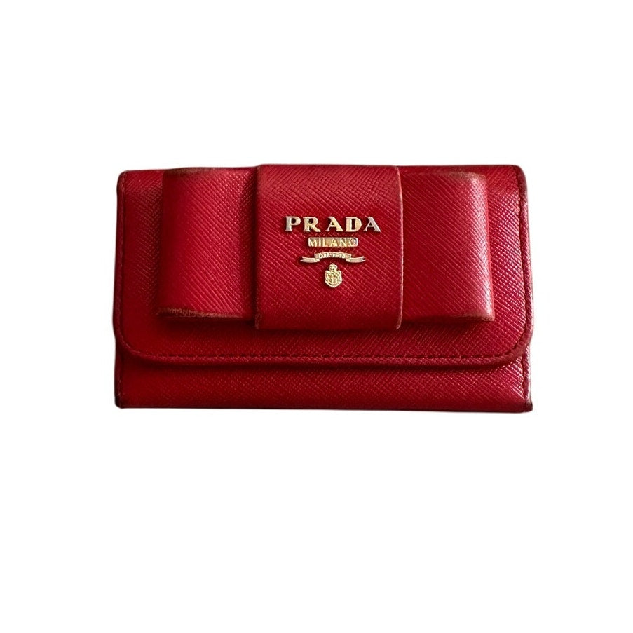 Pre Loved Prada Red Bow Saffiano Leather 6 Ring Keyholder