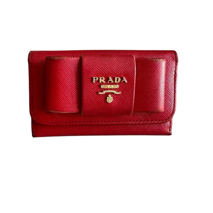 Pre Loved Prada Red Bow Saffiano Leather 6 Ring Keyholder